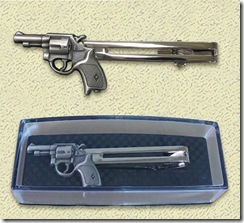 拳銃タイピン銀-左